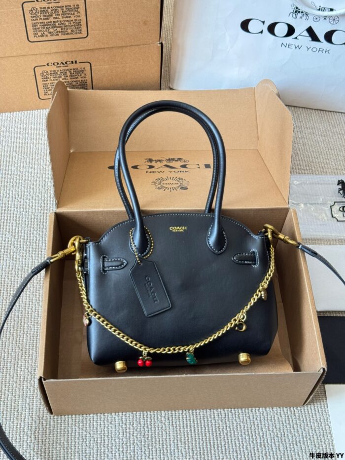 Coach Empire 21 Vintage Handbag Mini Vintage Lightweight And Practical - Image 1
