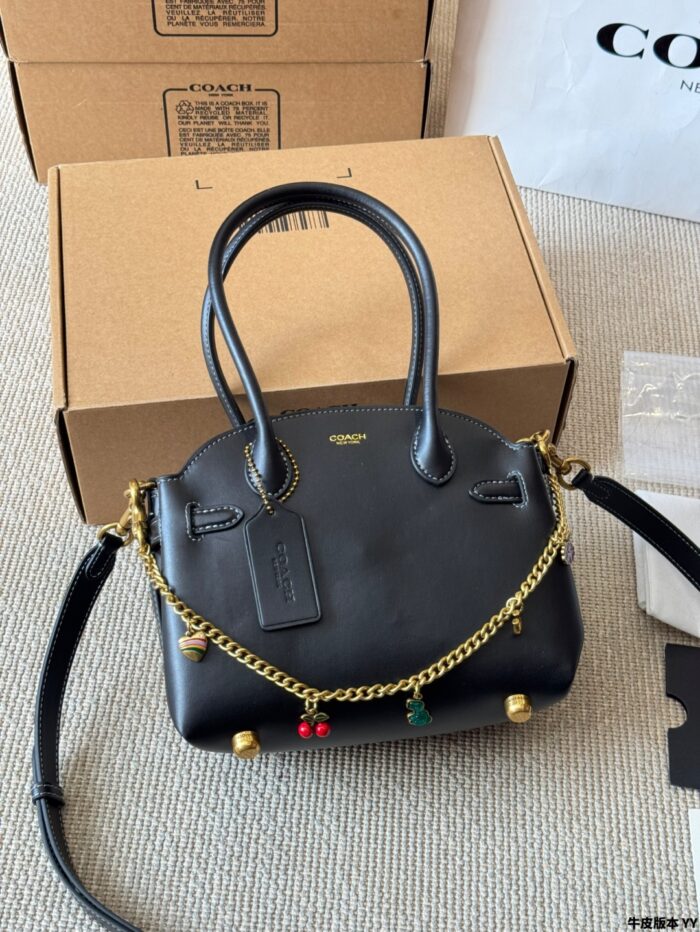 Coach Empire 21 Vintage Handbag Mini Vintage Lightweight And Practical - Image 2
