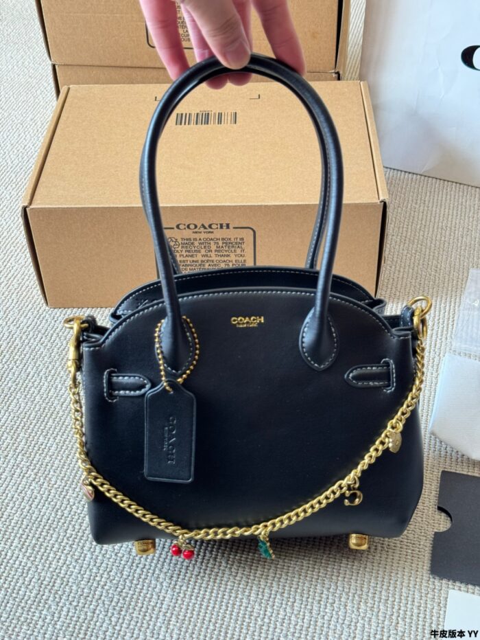 Coach Empire 21 Vintage Handbag Mini Vintage Lightweight And Practical - Image 8