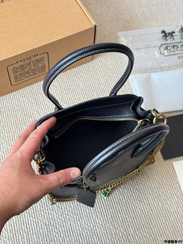 Coach Empire 21 Vintage Handbag Mini Vintage Lightweight And Practical - Image 9