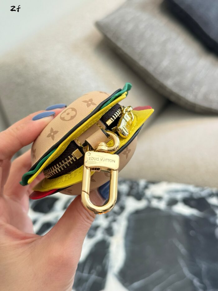 Louis Vuitton Mini Burger Keychain Earphone Case Gourmet-Inspired Design Accessory - Image 4