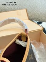 Louis Vuitton Carryall Bb Upgrade Edition Gold Chain Design Cute Handbag - Image 7