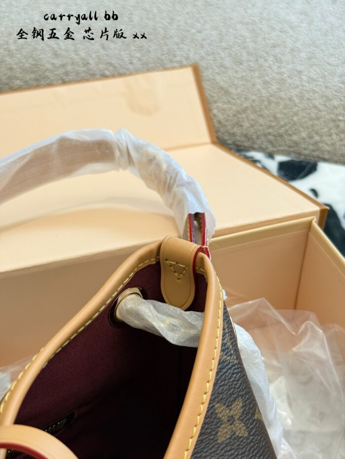 Louis Vuitton Carryall Bb Upgrade Edition Gold Chain Design Cute Handbag - Image 7