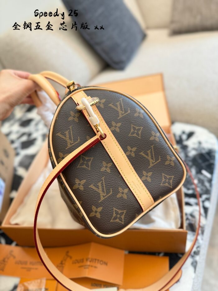 Louis Vuitton Speedy 25 Classic Monogram Adjustable Strap Practical Women'S Handbag - Image 2