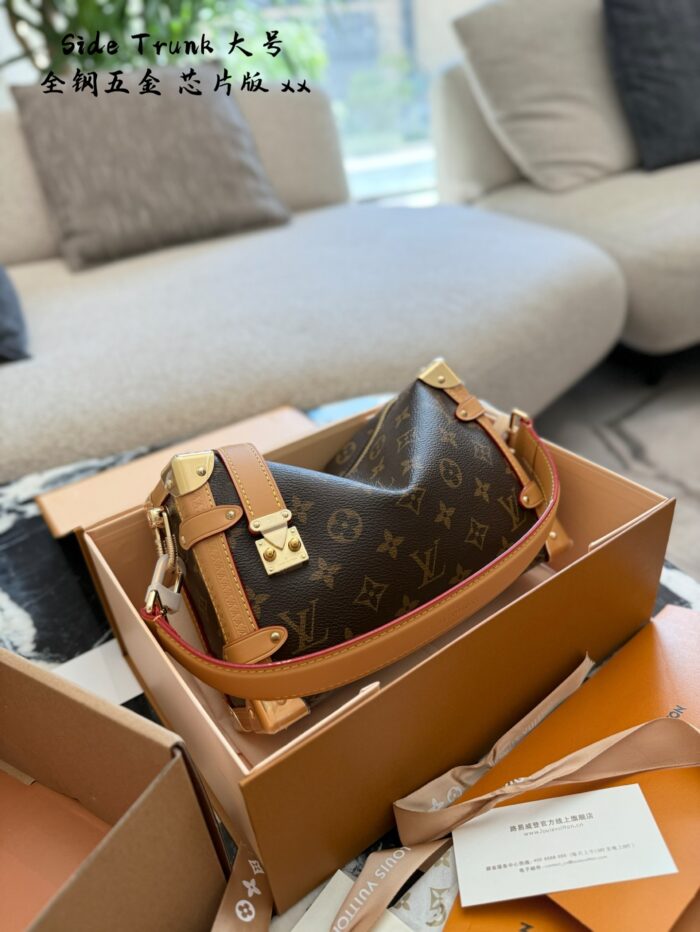 Louis Vuitton Cruise23 Side Trunk Full Metal Hardware Chip Edition Monogram Women'S Handbag - Image 2