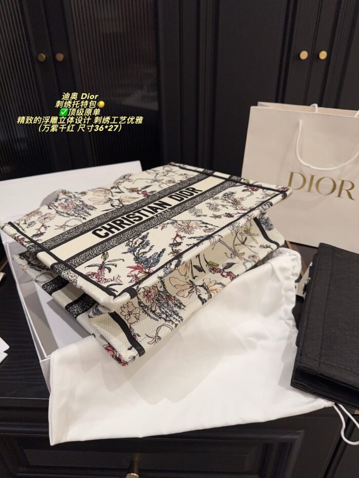 Dior Embroidered Tote Bag With Embossed 3D Embroidery, Lining, And Printed Shoulder Handle - Image 7