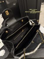 Chanel Airport Bag: A Simple, Elegant Commuter Bag - Image 9