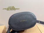 Coach Bucket Bag With Liner Versatile Design Carry Underarm, Handheld Or Crossbody Genuine Cowhide Leather Soft And Comfortable - Image 8