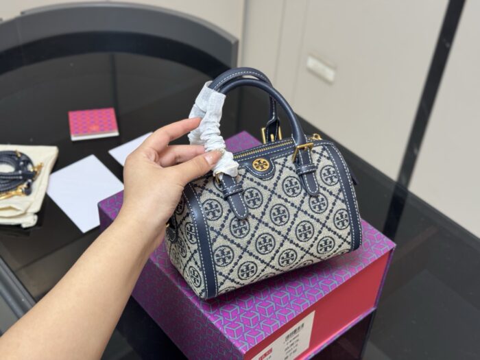 Tory Burch Pillow Bag Couture-Quality Promotional Item Includes Folding Box - Image 2