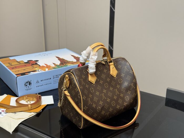 Louis Vuitton Keepall New Pillow Bag Genuine Leather Unisex Style - Image 8