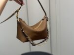 Miumiu Pre-Spring New Canvas Lunchbox Bag With Integrated Surf Rope - Versatile Casual Style With Excellent Capacity - Image 8
