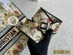 Dior 25Ss New Year'S New Arrival Embroidered Lady Dior Bag Authentic Jacquard Edition Embroidered Wide Shoulder Strap Casual Elegance - Image 7