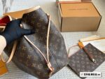 Louis Vuitton Neverfull White Check Pink Lining Extra Large Capacity Detachable Mother-Daughter Bag Commuter Mummy Bag - Image 3