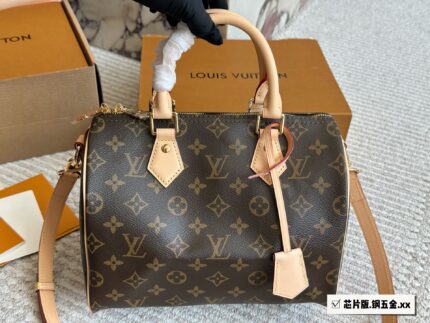 Louis Vuitton Speedy 25 Adjustable Strap Practical Capacity Handbag Shoulder Bag