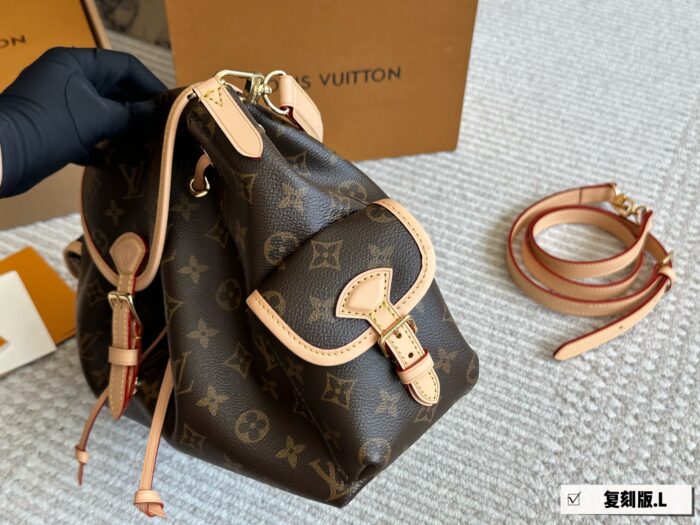 Louis Vuitton Odyssey Replica Large Bag | Adjustable Closure | Relaxed-Fit Commuter Bag - Image 4
