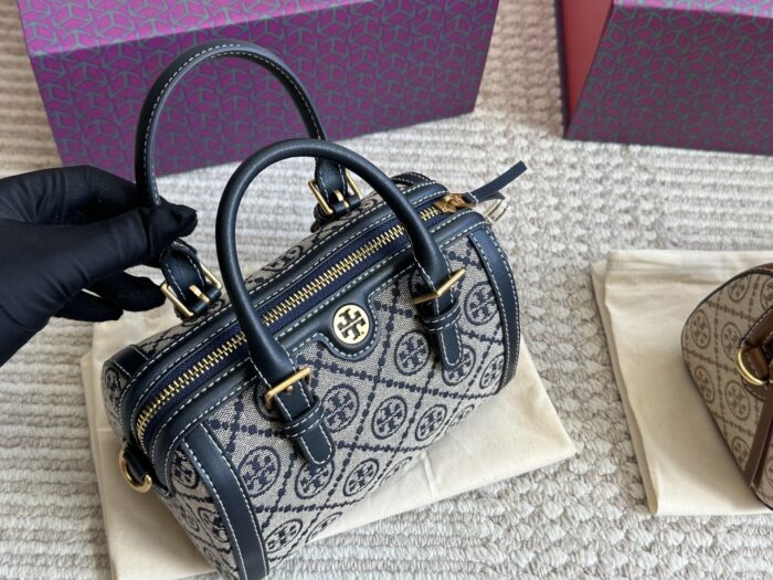 Tory Burch Tb Latest Mini Barrel Bag Pillow Bag Haute Couture Quality With Ample Capacity - Image 3