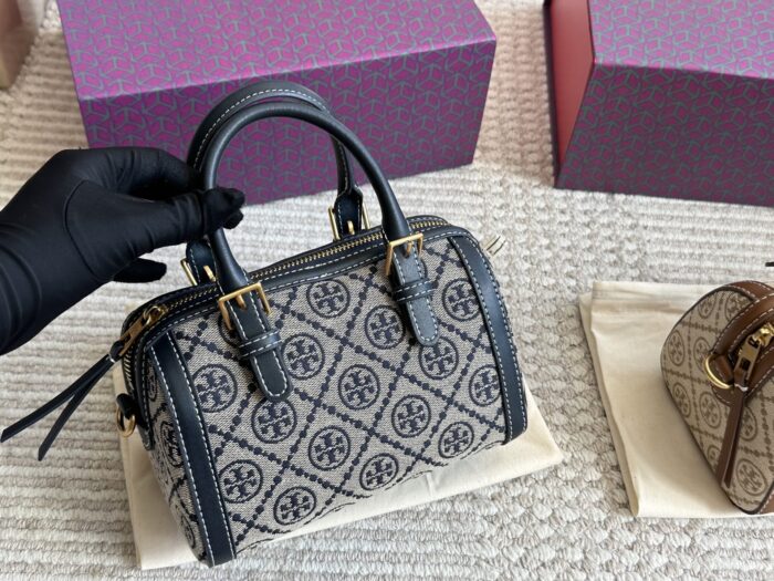 Tory Burch Tb Latest Mini Barrel Bag Pillow Bag Haute Couture Quality With Ample Capacity - Image 5
