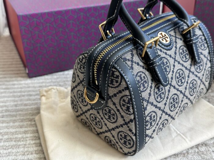 Tory Burch Tb Latest Mini Barrel Bag Pillow Bag Haute Couture Quality With Ample Capacity - Image 8