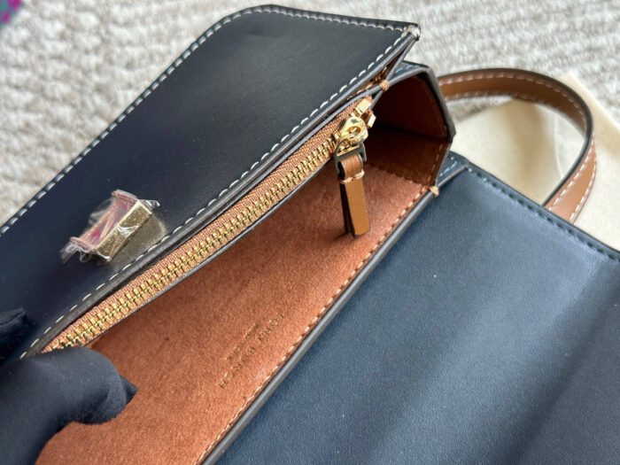 Tory Burch New Underarm Bag Sophisticated Colour, Refined And Dainty, Full Marks For Style - Image 6