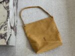 Yves Saint Laurent New Bucket Bag Handheld Or Shoulder-Carried Smooth Leather - Image 14