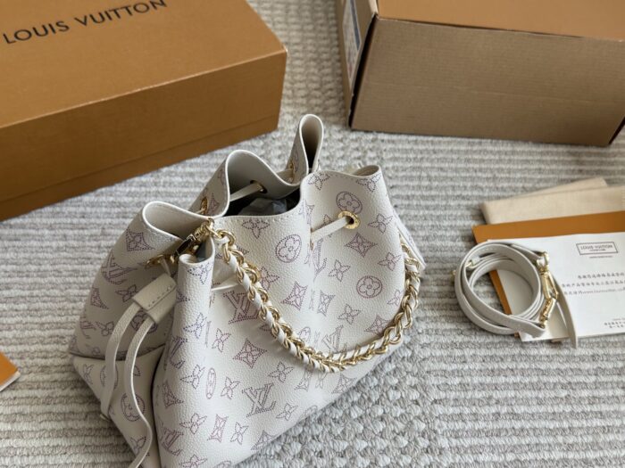 Louis Vuitton Bella Mini Bucket Bag Collection Monogram Perforated Calfskin Round Coin Purse Multi-Carry Bag - Image 4