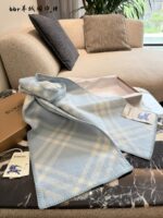 Burberry Wool Scarf - Blue/Pink Narrow Style - Image 9