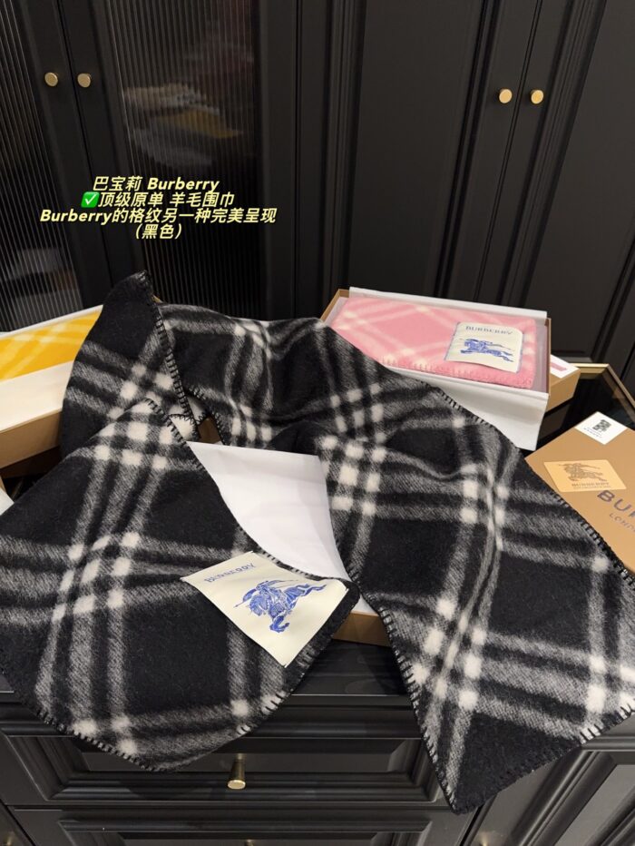 Burberry Wool Scarf - Check Pattern Integrated Edging - Unisex Style - Pure Wool - Image 8