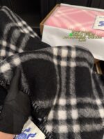 Burberry Wool Scarf - Check Pattern Integrated Edging - Unisex Style - Pure Wool - Image 9