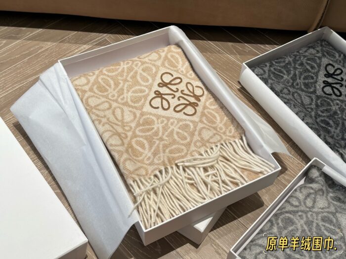 Loewe Cashmere Scarf Delicate Colour Palette Soft And Comfortable Comes With Box - Image 1