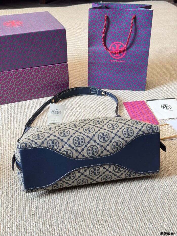 Tory Burch Hobo Monogram Tote Bag | Shoulder/Crossbody | Practical And Relaxed - Image 7