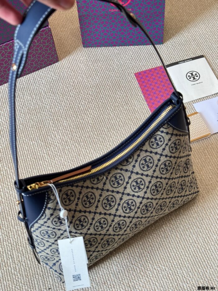 Tory Burch Hobo Monogram Tote Bag | Shoulder/Crossbody | Practical And Relaxed - Image 8