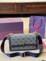 Tory Burch Monogram Large Accordion Bag | Multiple Compartments | Generous Capacity - Image 11