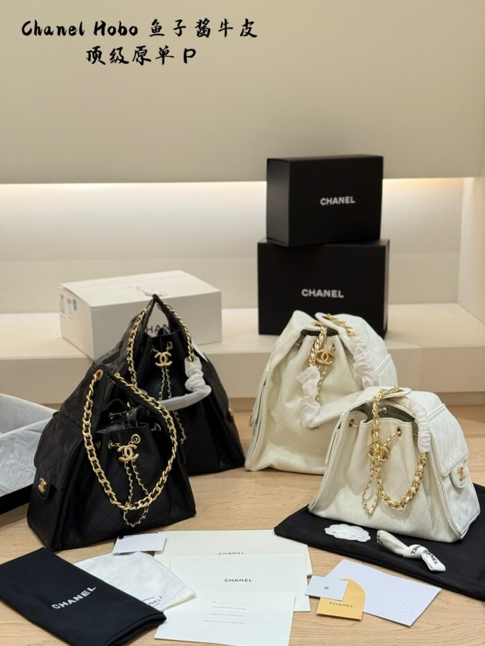 Chanel 25A Hobo Caviar Calfskin Bag With Chain Strap And Leather Padding, Featuring New Mini Pocket – Practical And Comfortable - Image 1