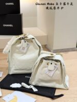 Chanel 25A Hobo Caviar Calfskin Bag With Chain Strap And Leather Padding, Featuring New Mini Pocket – Practical And Comfortable - Image 3