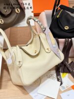 Hermès Lindy 26Cm Tc Calfskin Handbag, Shoulder Bag, Underarm Bag. Boutique Packaging With Complimentary Ribbon. - Image 8