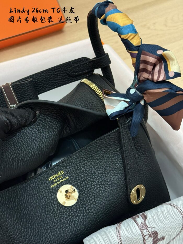 Hermès Lindy Original Calfskin Leather Three-Strap Design Full Packaging With Complimentary Ribbon - Image 3
