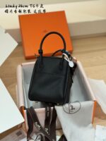 Hermès Lindy Original Calfskin Leather Three-Strap Design Full Packaging With Complimentary Ribbon - Image 4