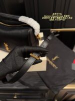 Yves Saint Laurent Camera Supple Bag Lunchbox Bag Versatile And Fashionable Lightweight Leather And Chain Combination Prevents Shoulder Strain - Image 7