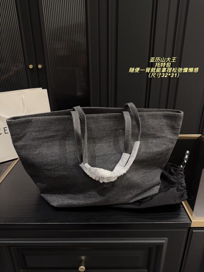 Alexanderwang Tote Bag Practical And Spacious Effortlessly Relaxed Long-Term Investment Recommended - Image 2