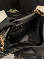 Yves Saint Laurent Jamie Flap Bag Minimalist Design Lightweight Leather-Chain Combination Doesn'T Dig Into Shoulders - Image 7