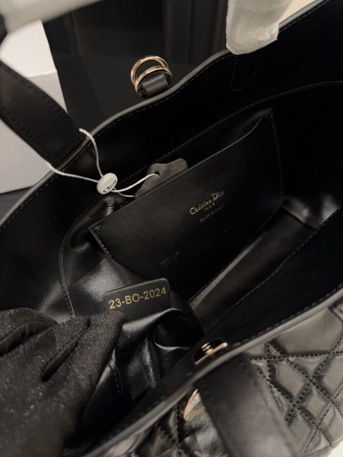 Dior Toujours Vertical Native Bag Genuine Leather Basket Bag Design Adjustable Shoulder Strap Portable - Image 9