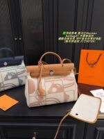 Hermès Herbag 31 2021 Autumn/Winter Limited Edition Biscuit-Coloured Abstract Pattern Commuter Tote/Shoulder Bag - Image 11