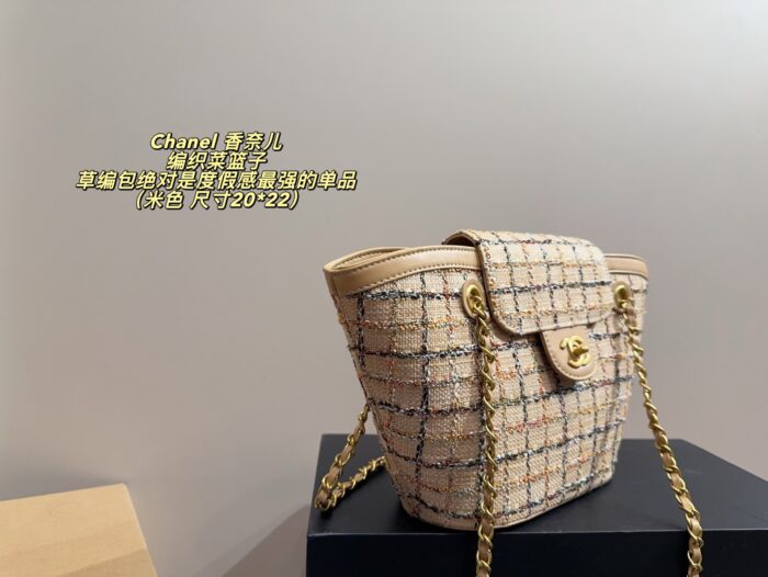 Chanel Woven Basket Handcrafted From Raffia Strong Holiday Vibe Excellent Capacity - Image 4
