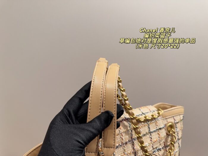Chanel Woven Basket Handcrafted From Raffia Strong Holiday Vibe Excellent Capacity - Image 7