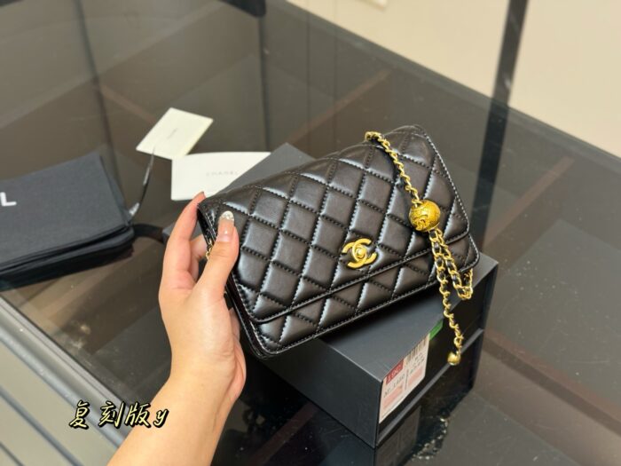 Chanel New Gold Ball Fortune Woc Diamond Quilted Chain Bag Multiple Card Slots & Hidden Pocket - Practical - Image 1