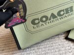 Coach Field Tote Adjustable Wide Shoulder Strap Handheld, Single-Shoulder, Crossbody Bag - Image 3