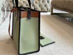 Coach Field Tote Adjustable Wide Shoulder Strap Handheld, Single-Shoulder, Crossbody Bag - Image 4