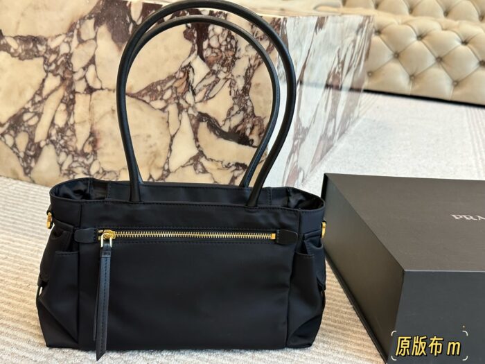 Prada Nylon Series Explore Messenger Bag: Functional Style With Multiple Carry Options - Image 5