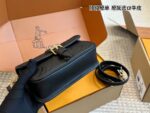 Louis Vuitton 2025 New Baguette Handbag Imported Cowhide Leather Seasonal Limited Edition - Image 4