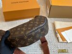 Louis Vuitton Loop Moon Bag With Box - Replica Edition Handheld, Crossbody, Underarm - Multiple Carry Options - Image 6